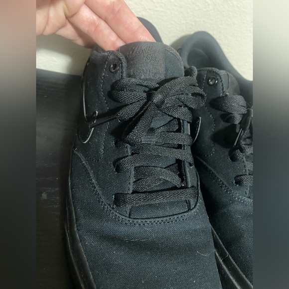 🔥Nike SBs Black used men’s sneaker- size 11 - Picture 6 of 12